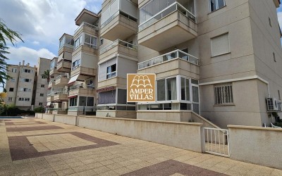 Солнечная квартира в центре Альбира