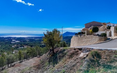 Участок под застройку в жилом районе города Алтея-ла-Велья.