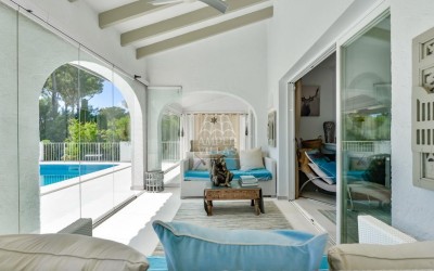 Красивая и уютная одноэтажная вилла