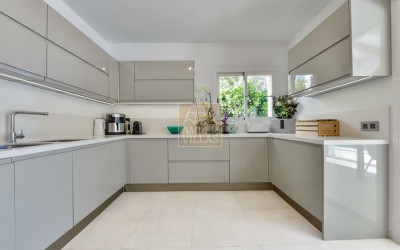 Красивая и уютная одноэтажная вилла