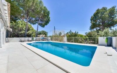 Красивая и уютная одноэтажная вилла