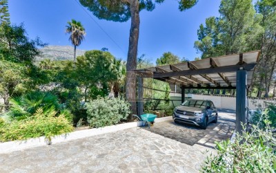 Красивая и уютная одноэтажная вилла